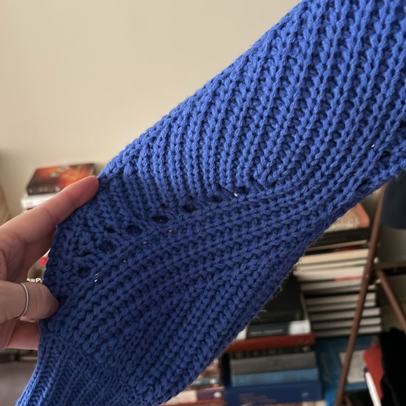 Oversized Blue Women's Sweater Cardigan - Picture 3 of 9